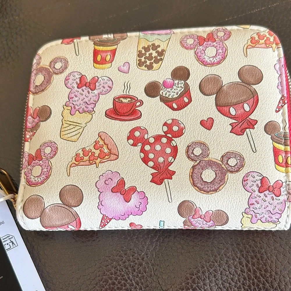Disney Loungefly Snacks Print Wallet New With Tags Mickey Cupcake Pizza Donut